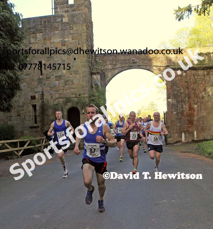 Start of the Les Allcorn 10k, Alnwick. Photo: David T. Hewitson/Sports for All Pics